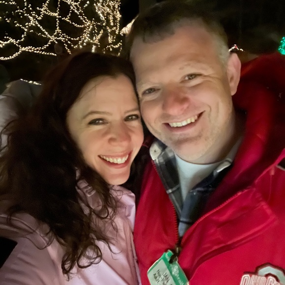 Meet your Posher, Sarah - Picture 1 of 1